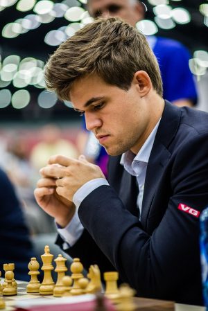 Magnus Carlsen vs Aryan Tari (2020)